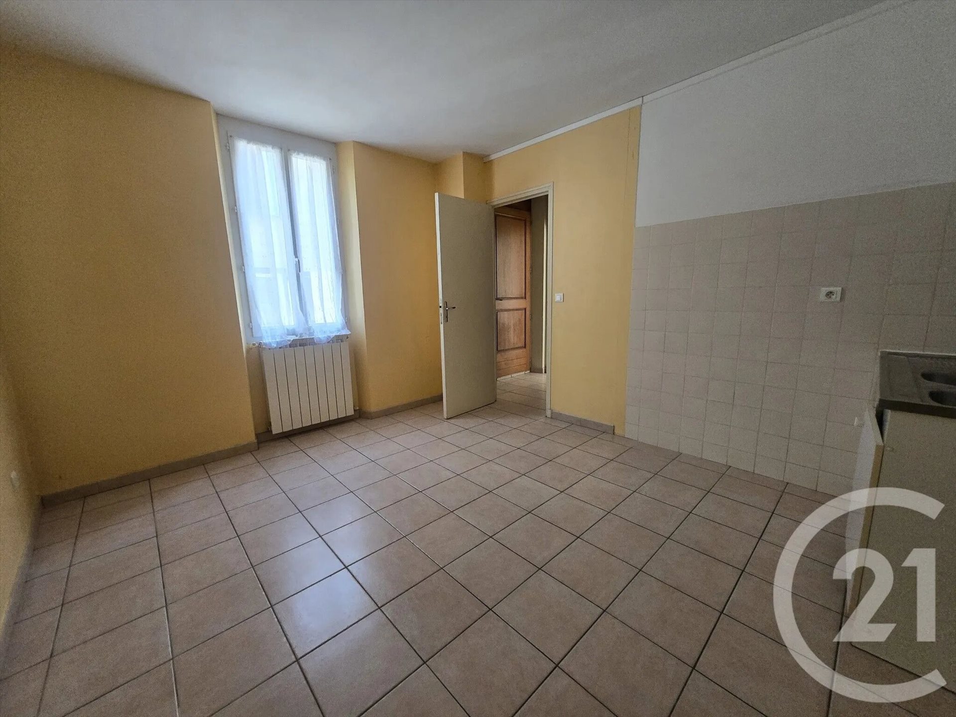 Maison à louer, 125m², Briatexte