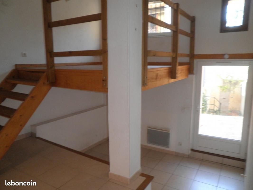 Appartement à louer, 40m², Cadenet