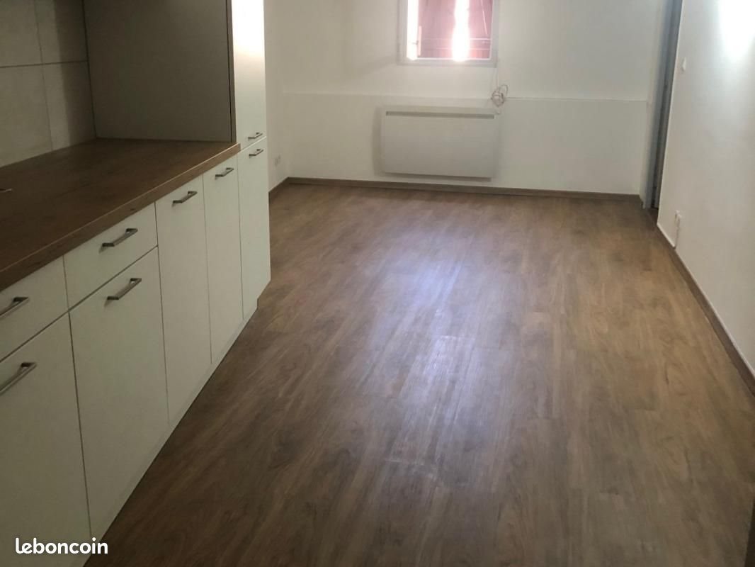 Appartement à louer, 40m², Pertuis