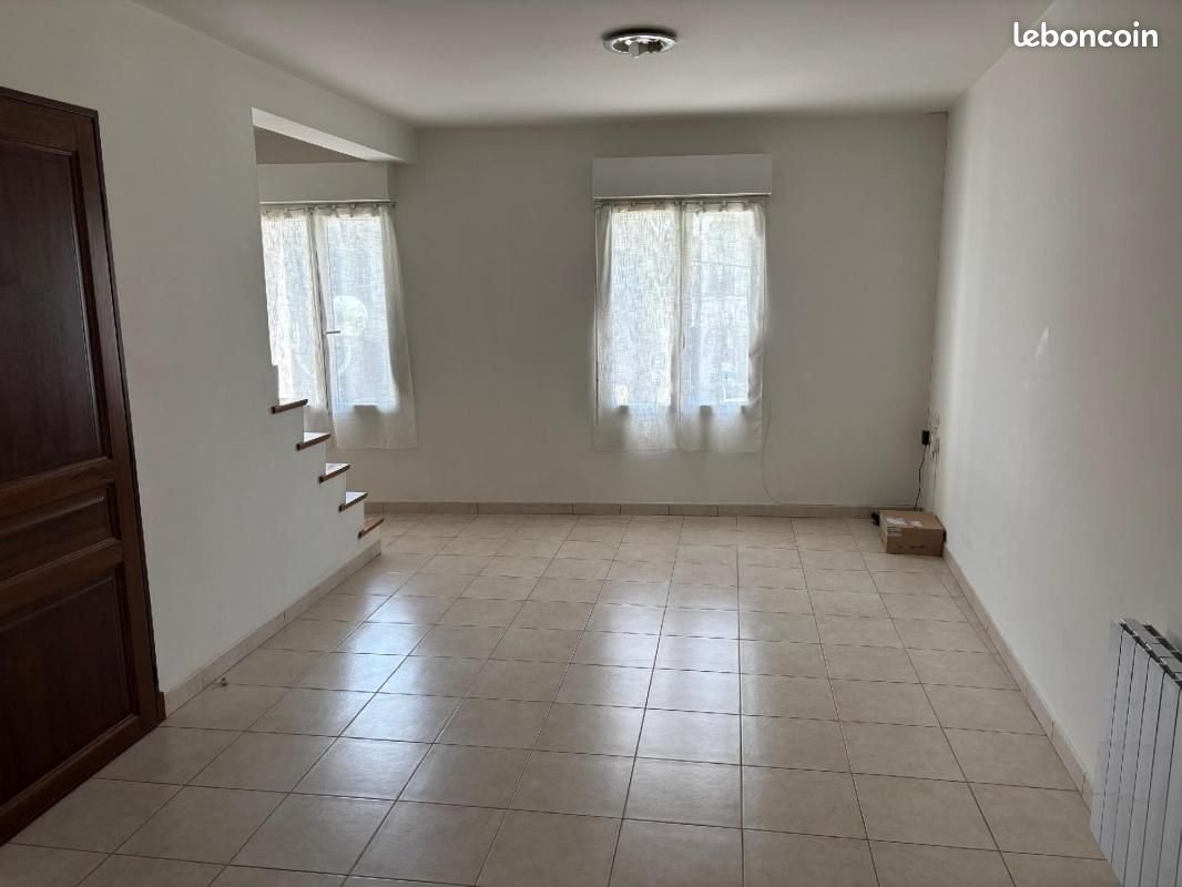 Maison à louer, 53m², Pertuis