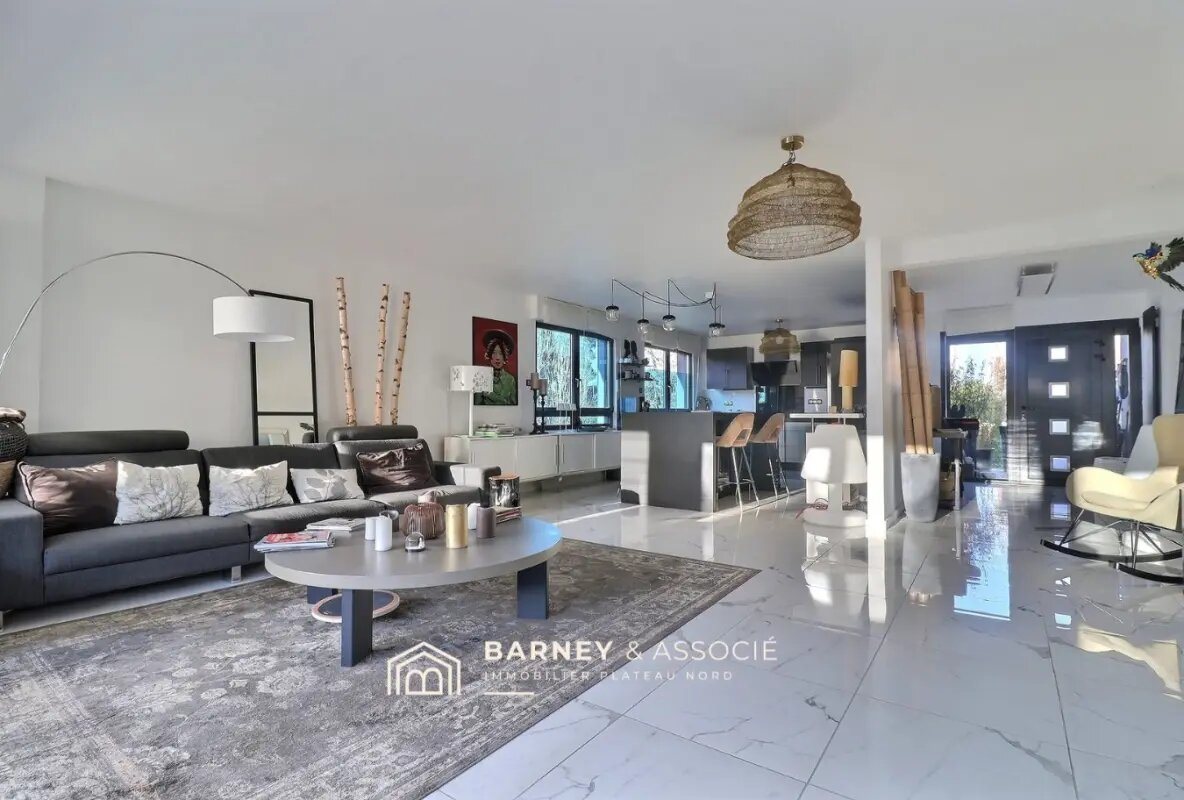 Maison à vendre, 221m², Mont-Saint-Aignan