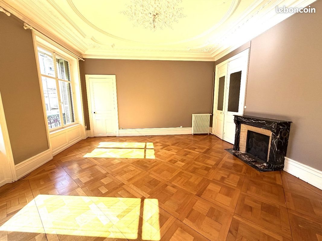 Appartement à louer, 166m², Belfort