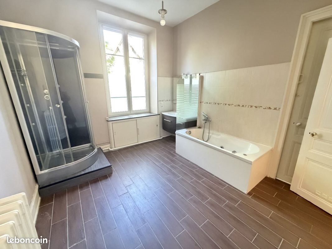 Appartement à louer, 166m², Belfort