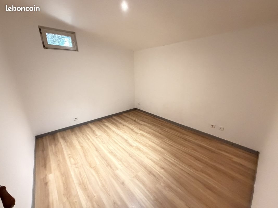 Appartement à louer, 50m², L'Isle-sur-le-Doubs