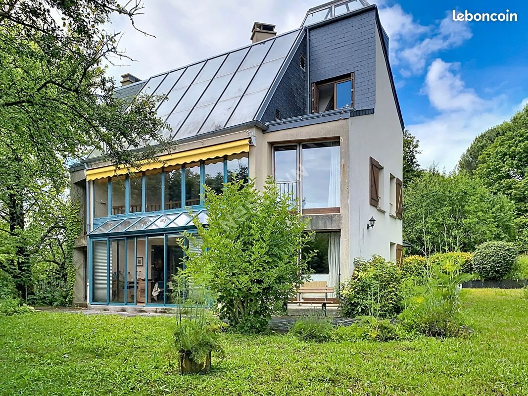 Maison à vendre, 198m², Soulaire-et-Bourg