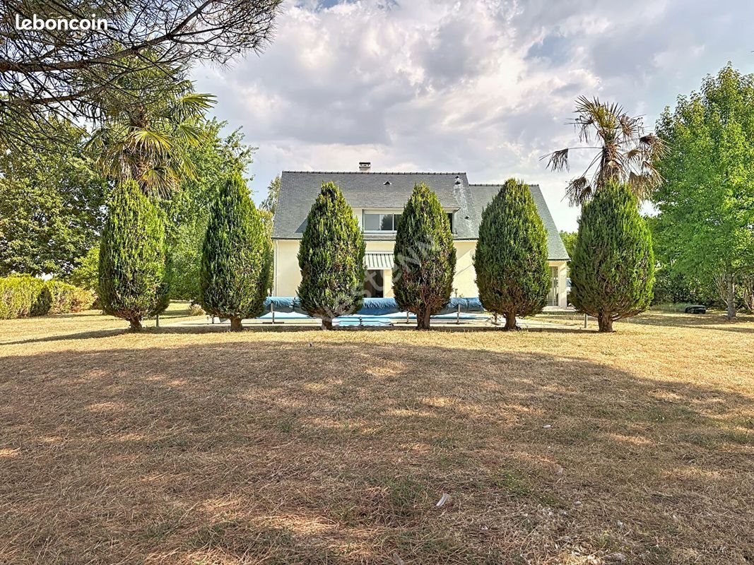 Maison à vendre, 150m², Soulaire-et-Bourg