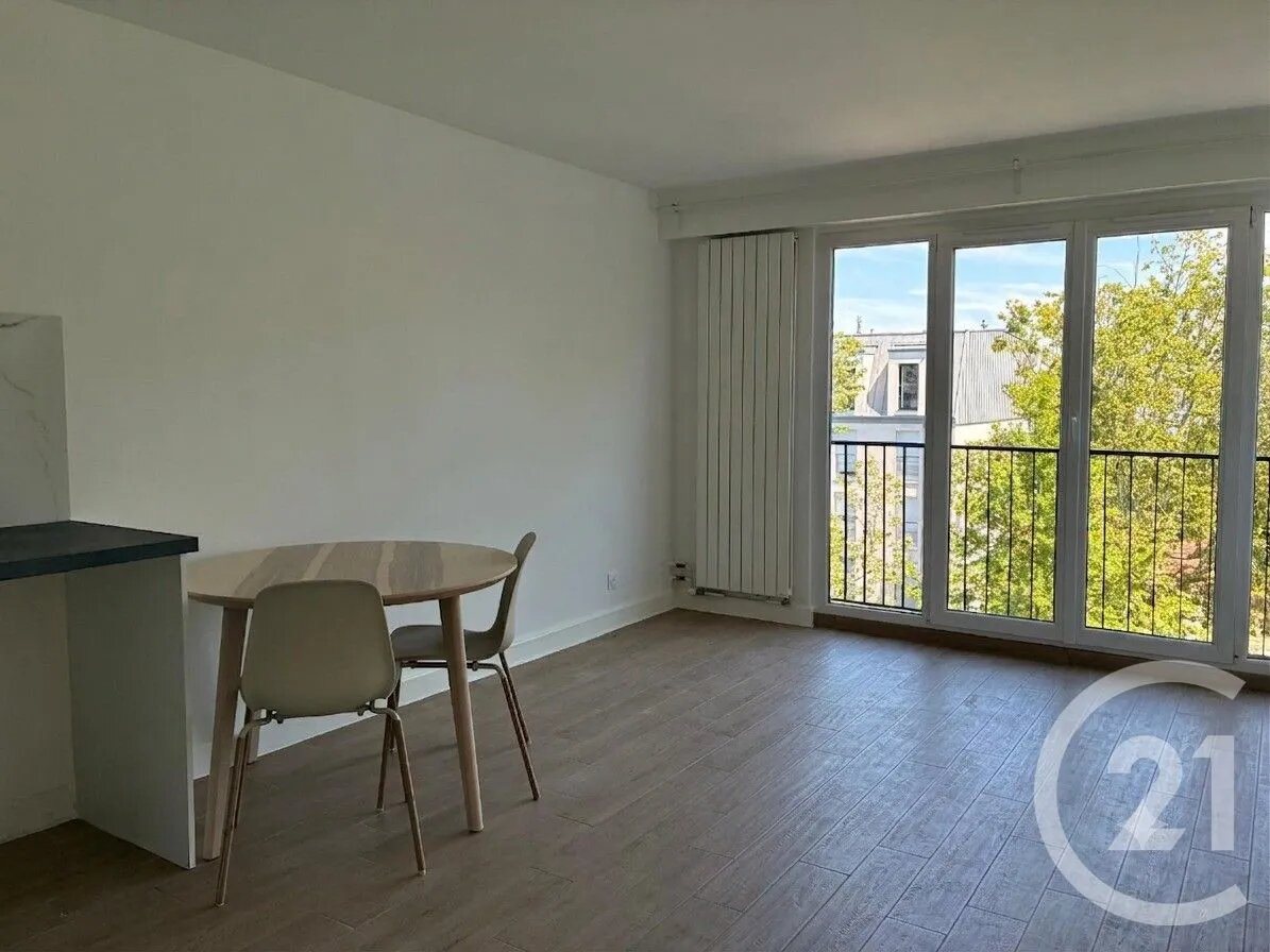 Appartement à louer, 26m², Sceaux