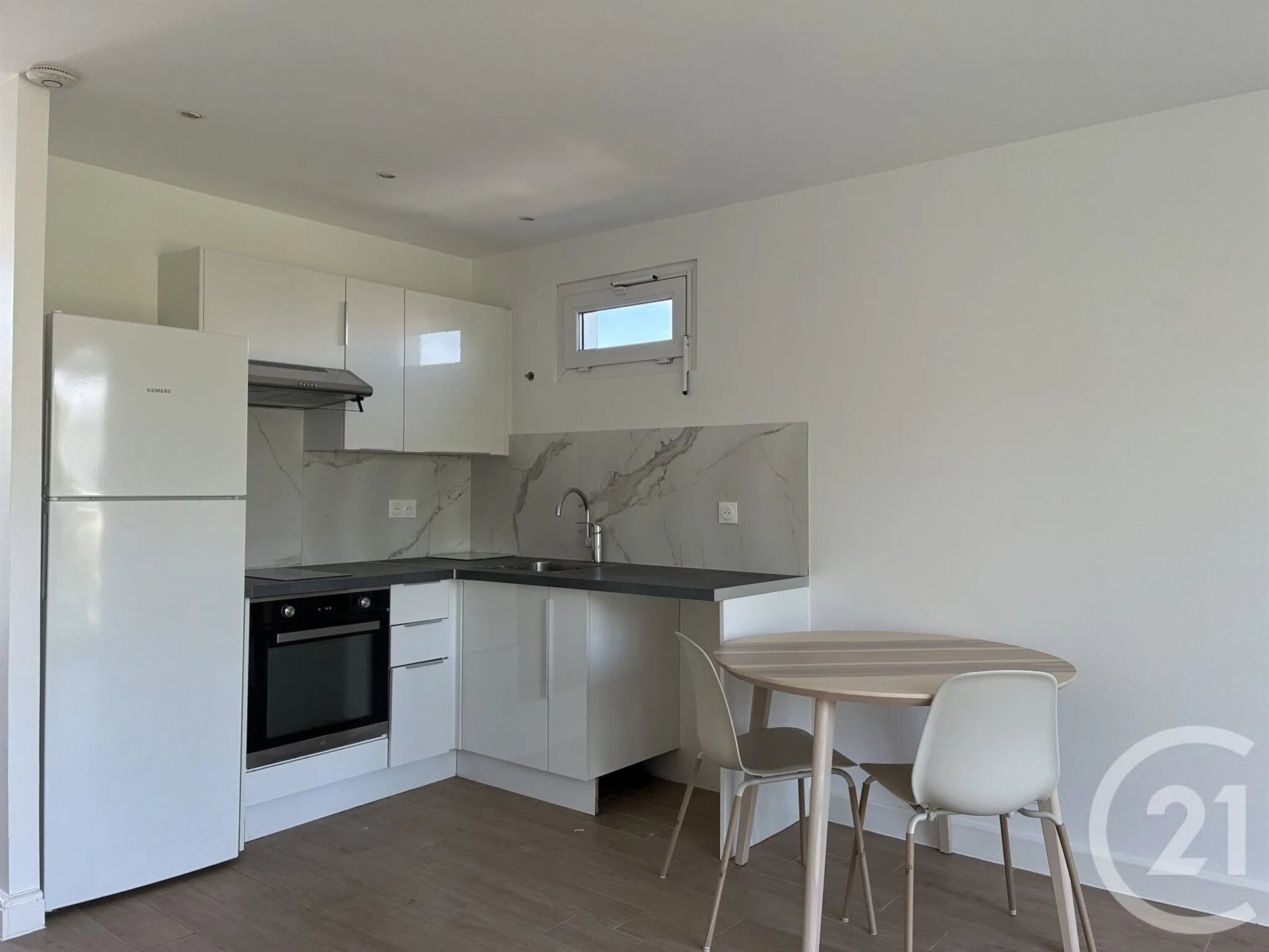 Appartement à louer, 26m², Sceaux