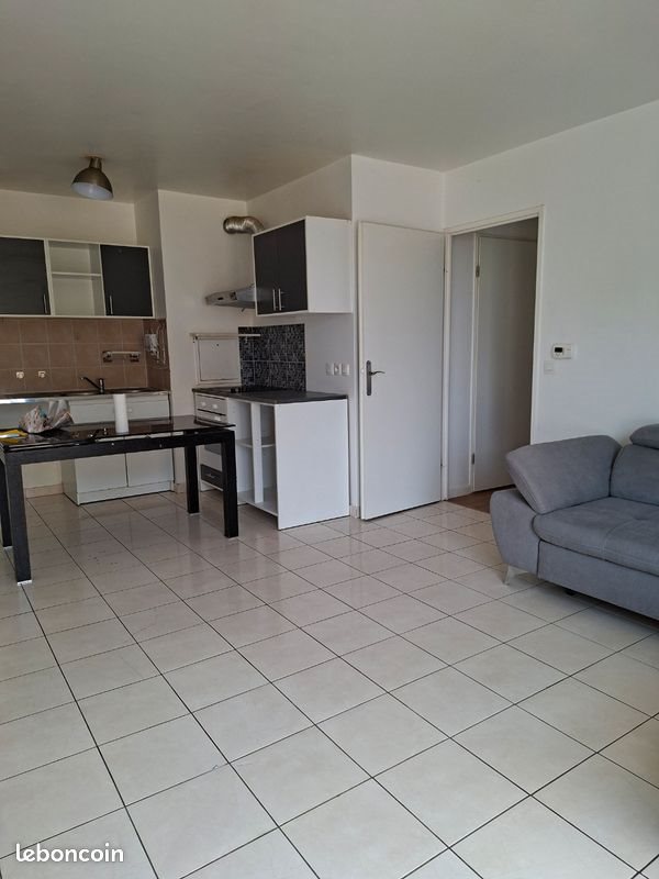 Appartement à louer, 74m², Bussy-Saint-Georges