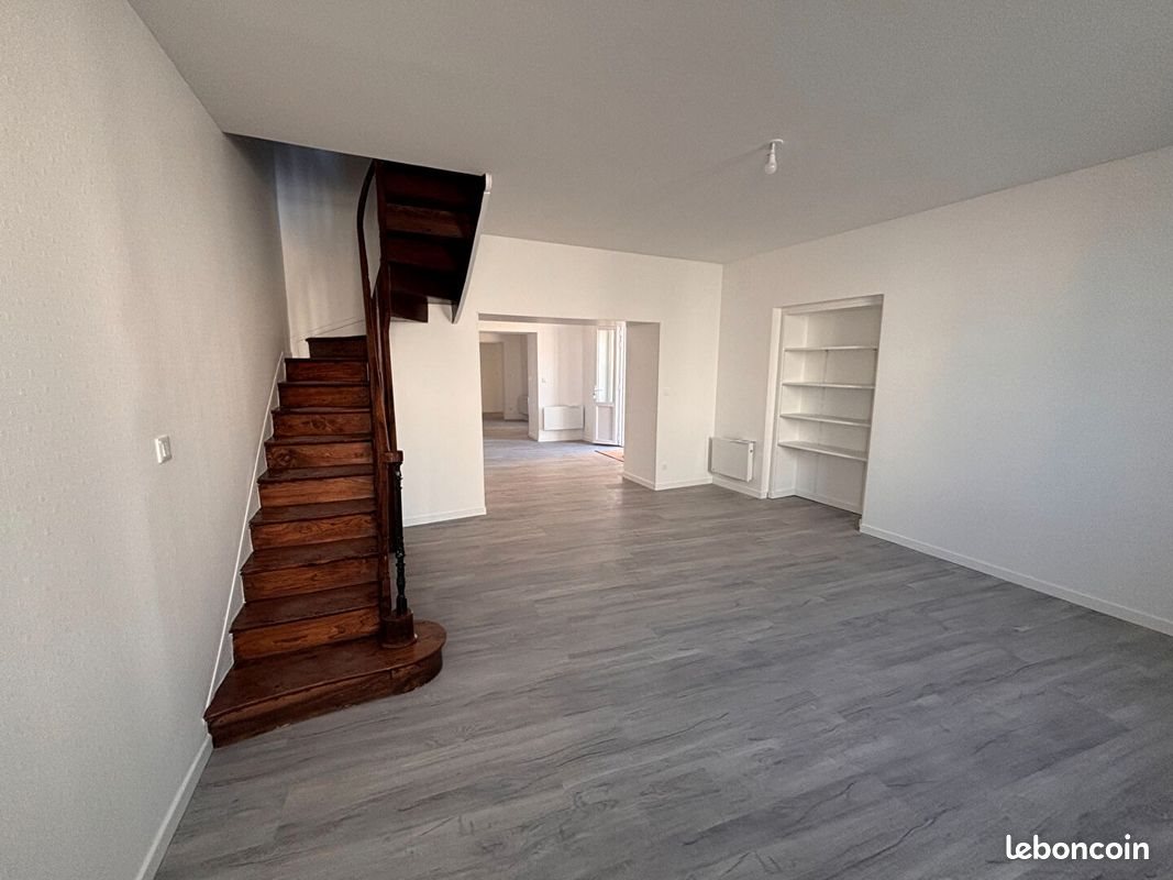 Maison à vendre, 180m², Tourriers