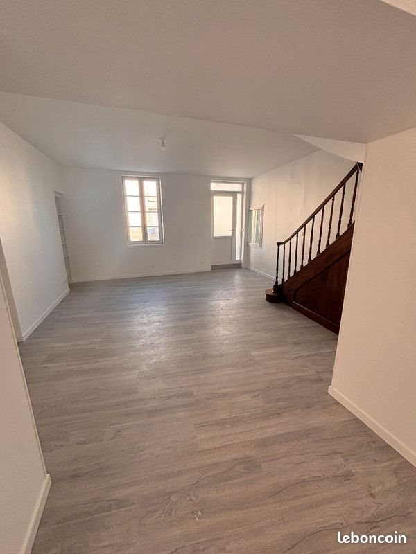 Maison à vendre, 180m², Tourriers