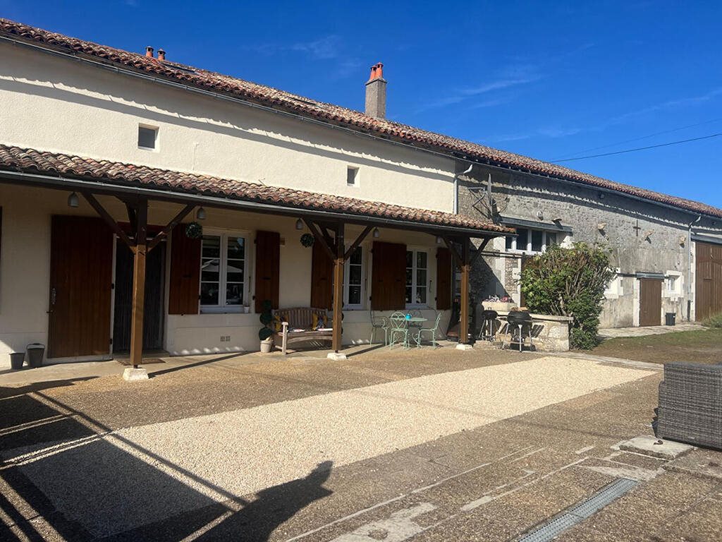 Maison à vendre, 6m², Blanzay