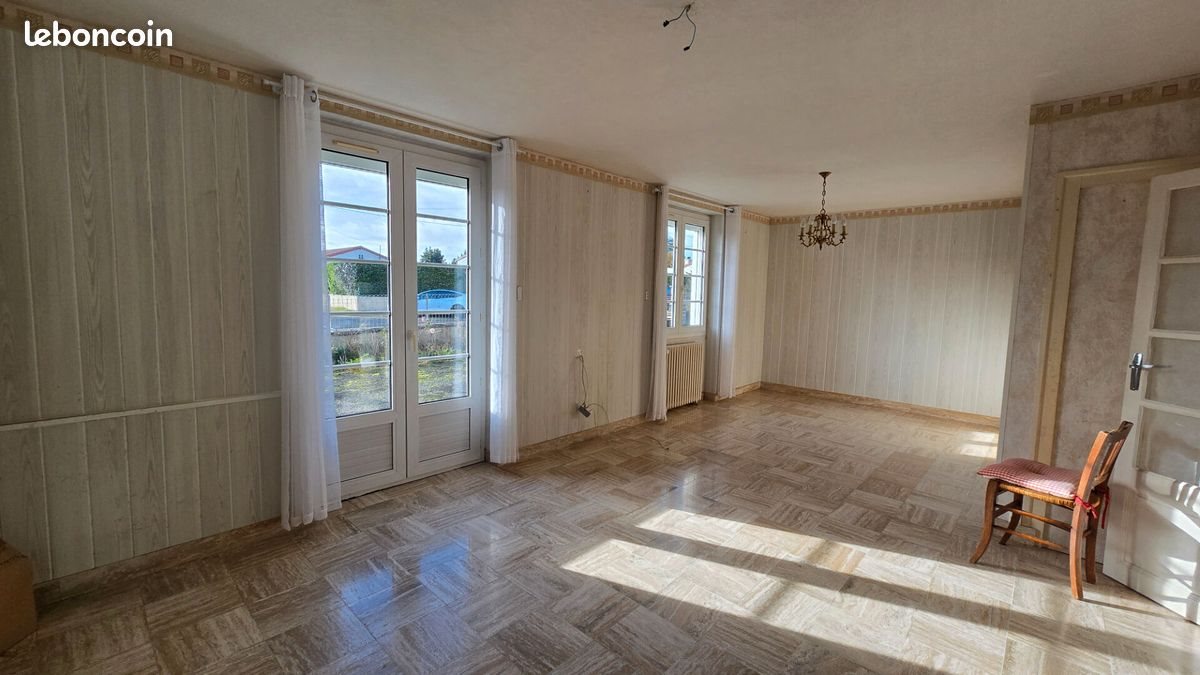 Maison à vendre, 74m², Charroux