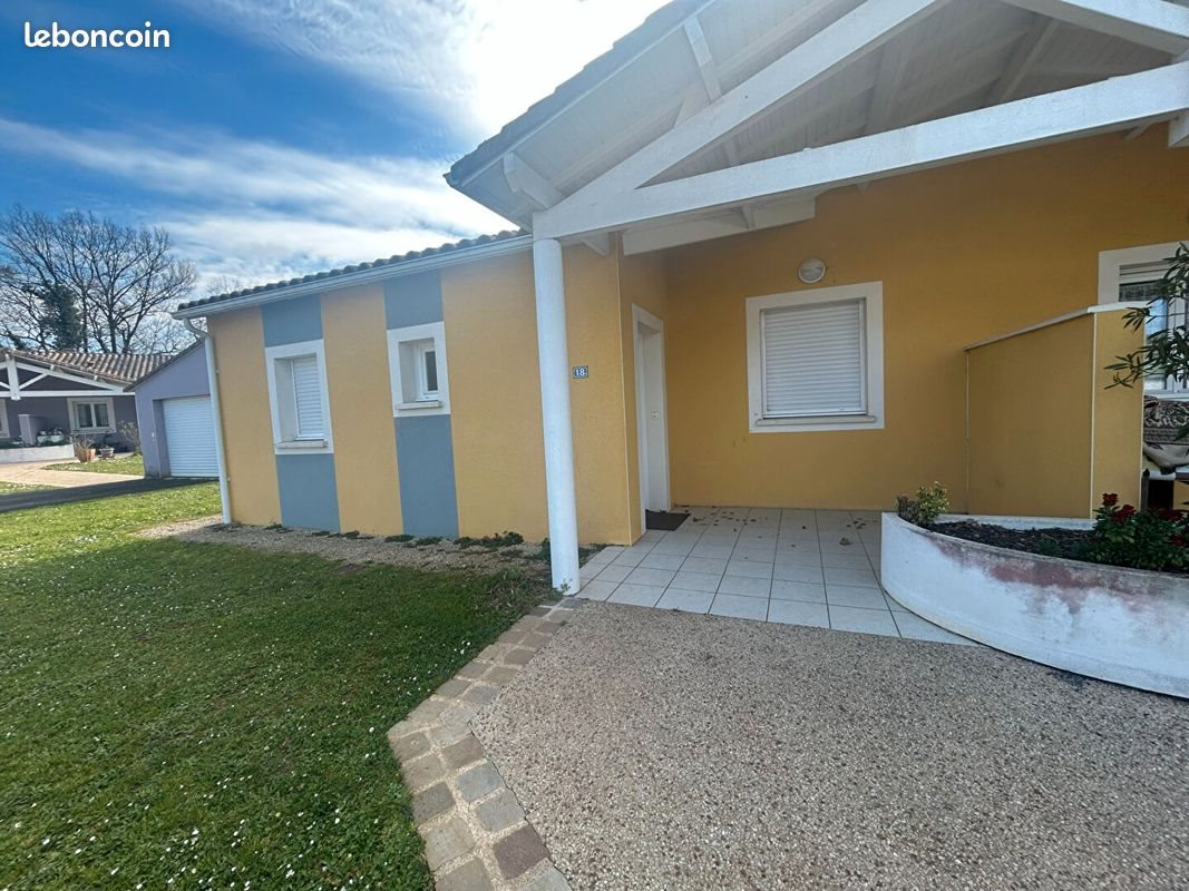 Maison à louer, 72m², Civray