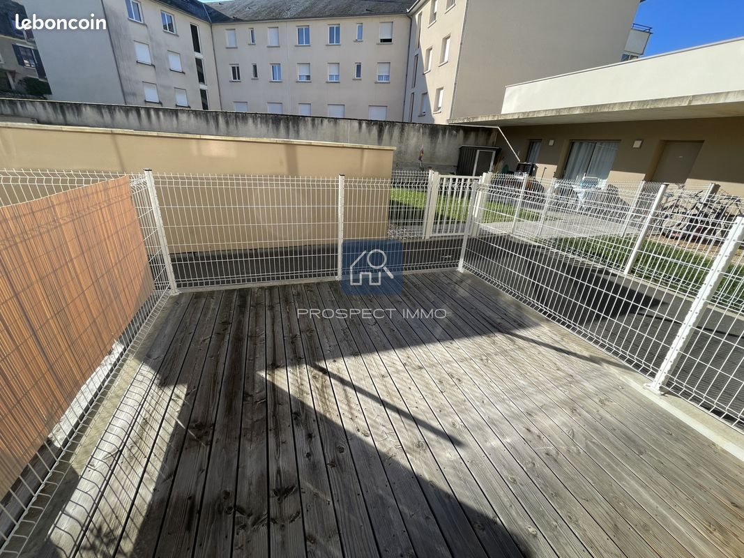 Appartement à louer, 42m², Laissac