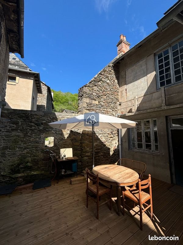 Maison à vendre, 410m², Estaing