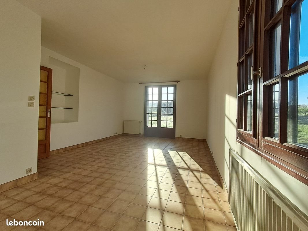 Maison à louer, 107m², Plémet