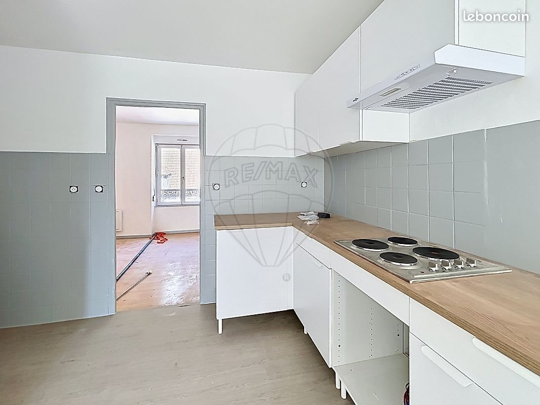 Appartement à louer, 75m², L'Isle-sur-le-Doubs
