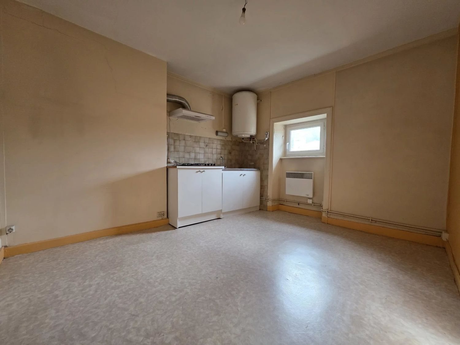 Appartement à louer, 89m², Lamastre