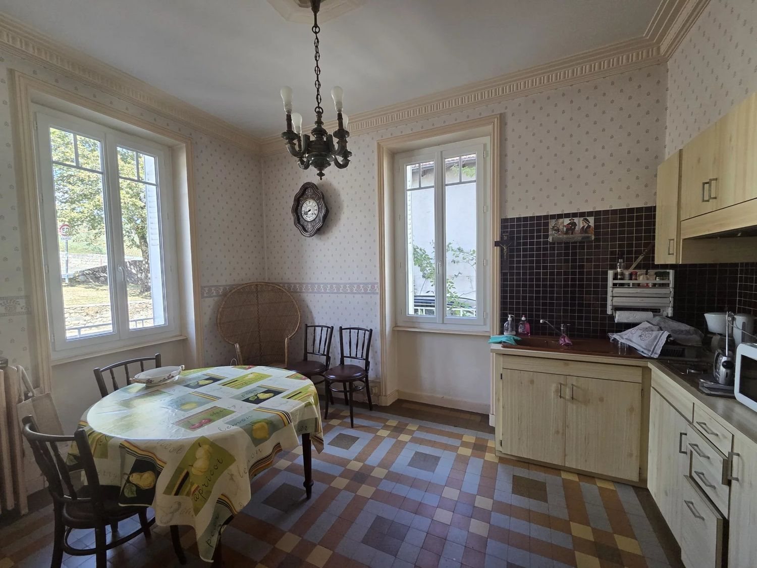 Maison à vendre, 246m², Lamastre