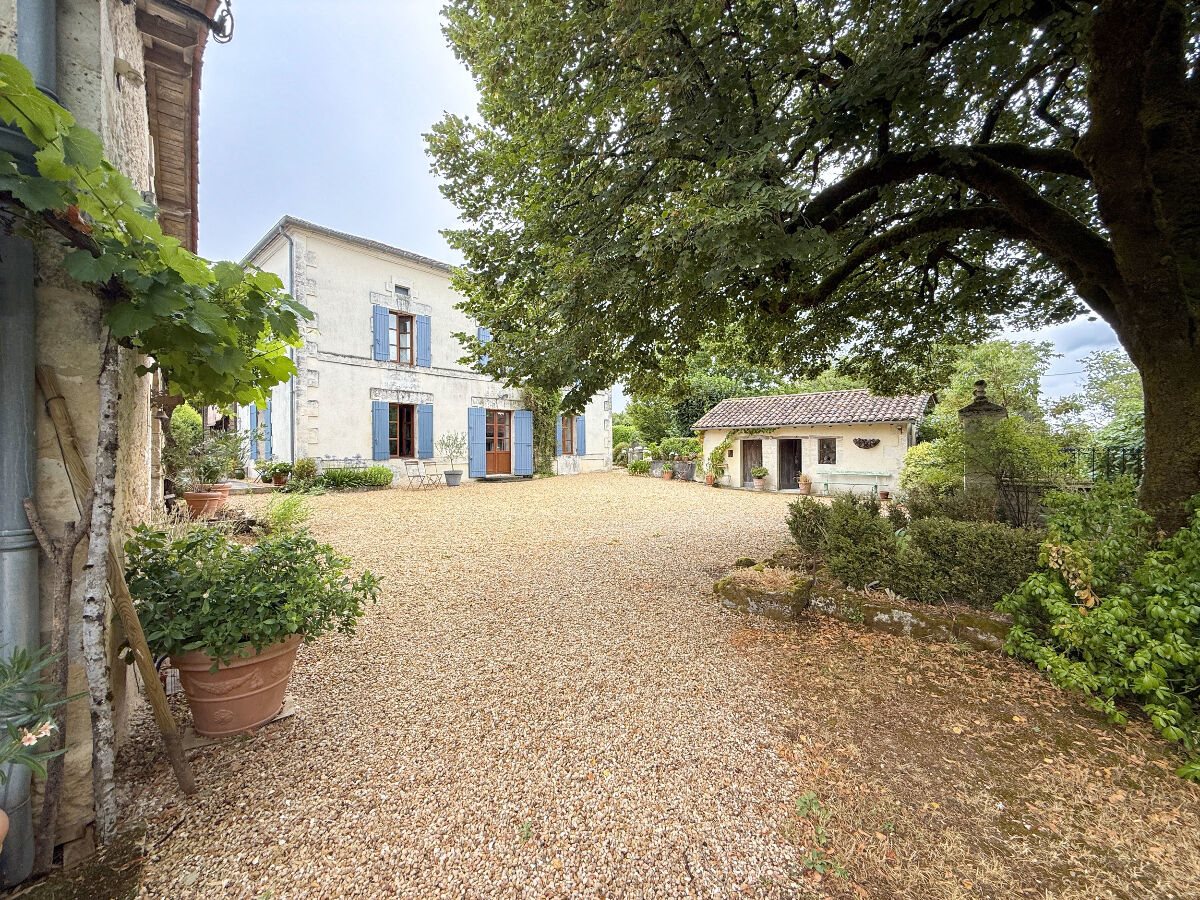 Maison à vendre, 160m², Brantôme
