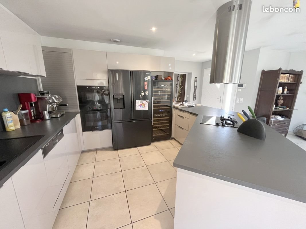 Maison à vendre, 154m², Désaignes