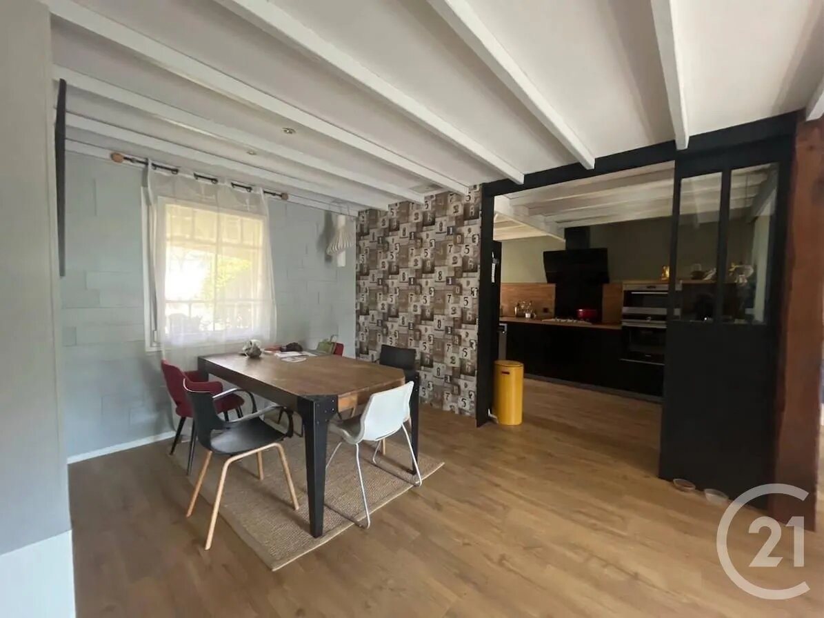 Maison à louer, 134m², Viviers-lès-Montagnes