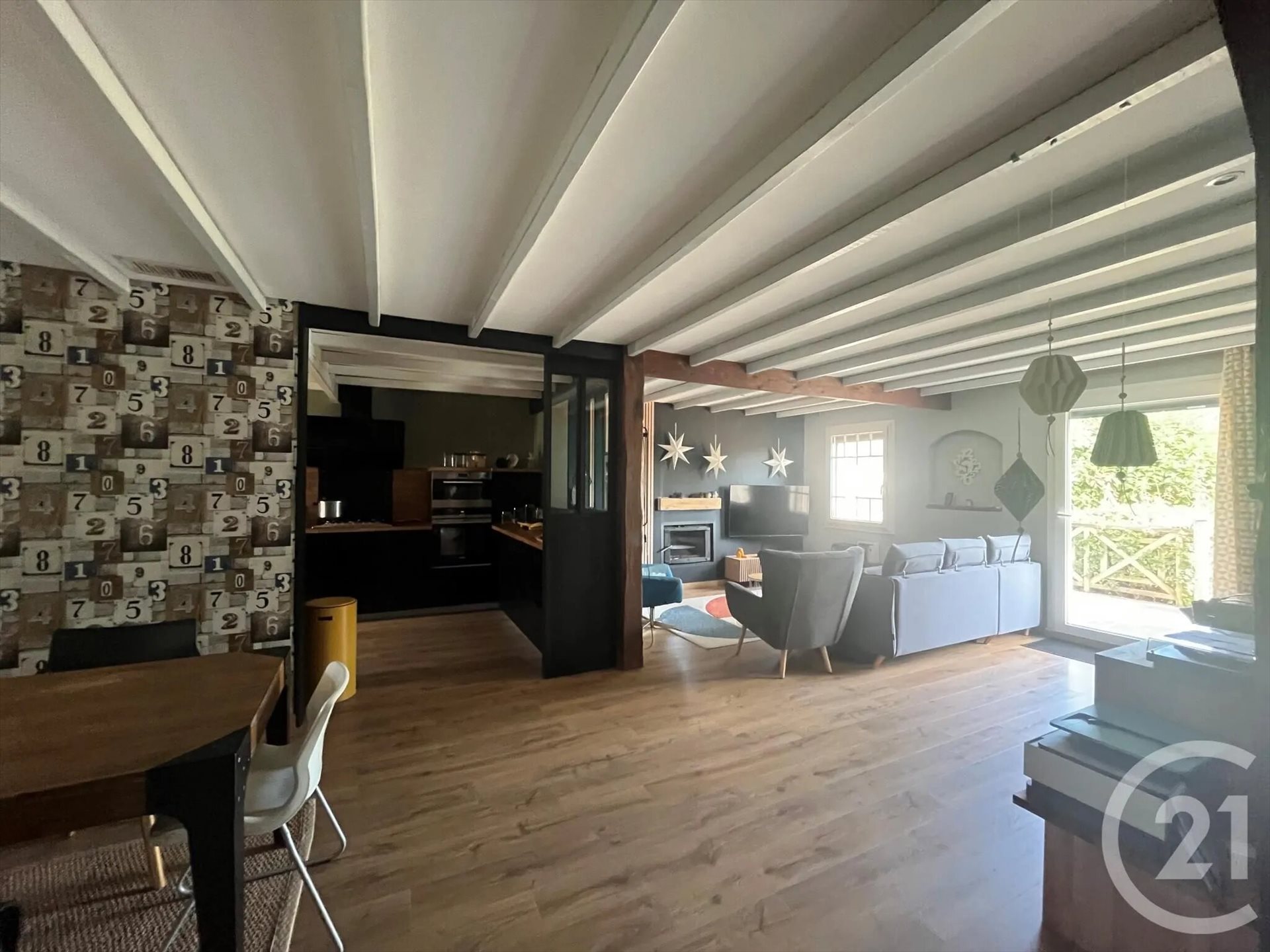 Maison à louer, 134m², Viviers-lès-Montagnes