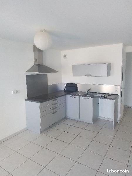 Appartement à louer, 48m², Saint-Etienne