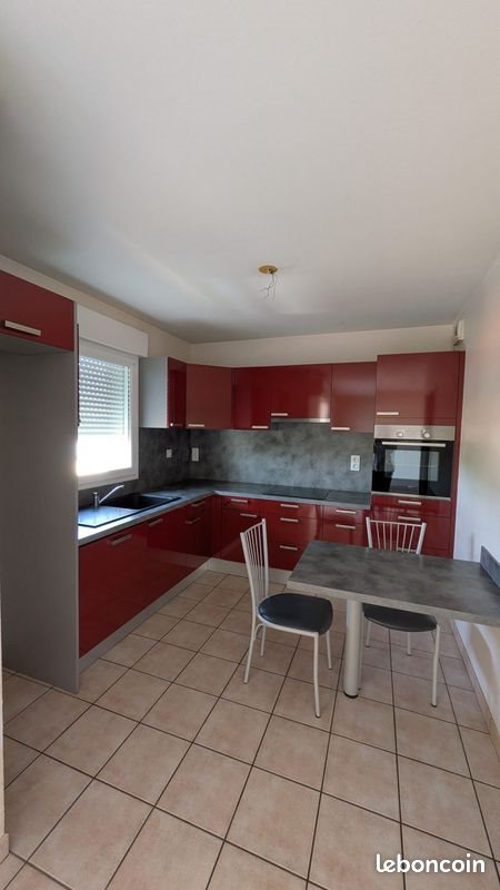 Appartement à louer, 69m², Balbigny