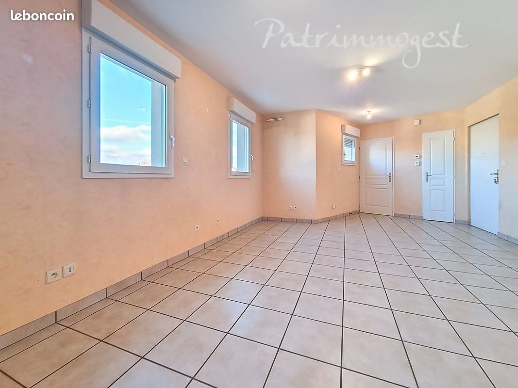 Appartement à louer, 50m², Balbigny