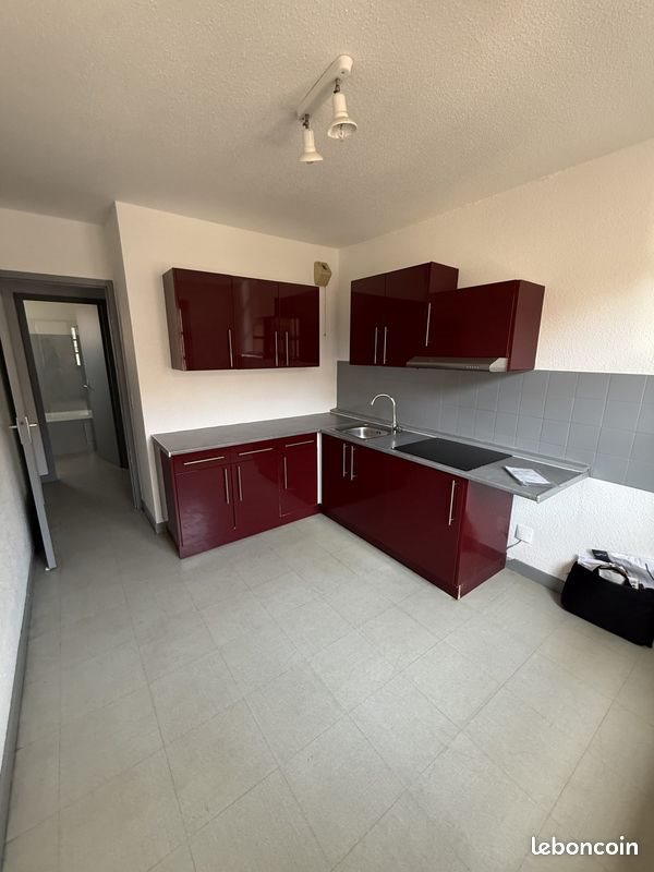 Appartement à louer, 62m², Montbrison