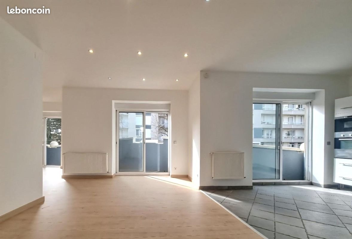 Appartement à louer, 74m², Saint-Étienne