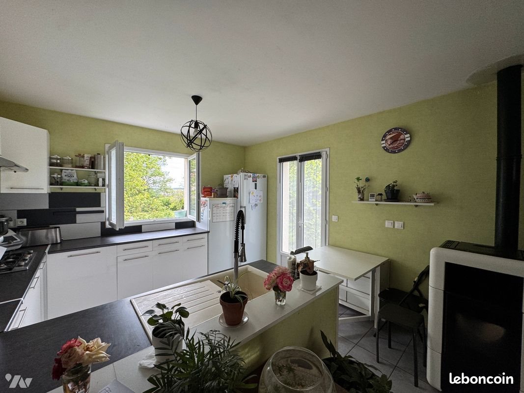 Maison à vendre, 95m², Beaumont-lès-Randan