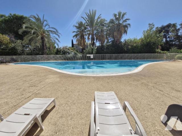Appartement à vendre, 79m², Hyères