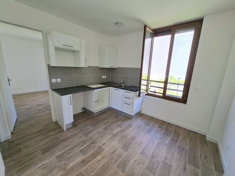 Maison à louer, 77m², Yerres