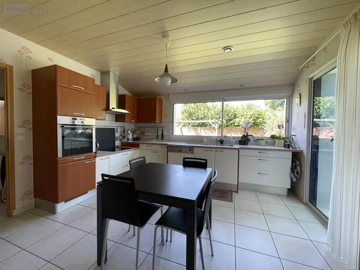 Maison à vendre, 154m², Theix