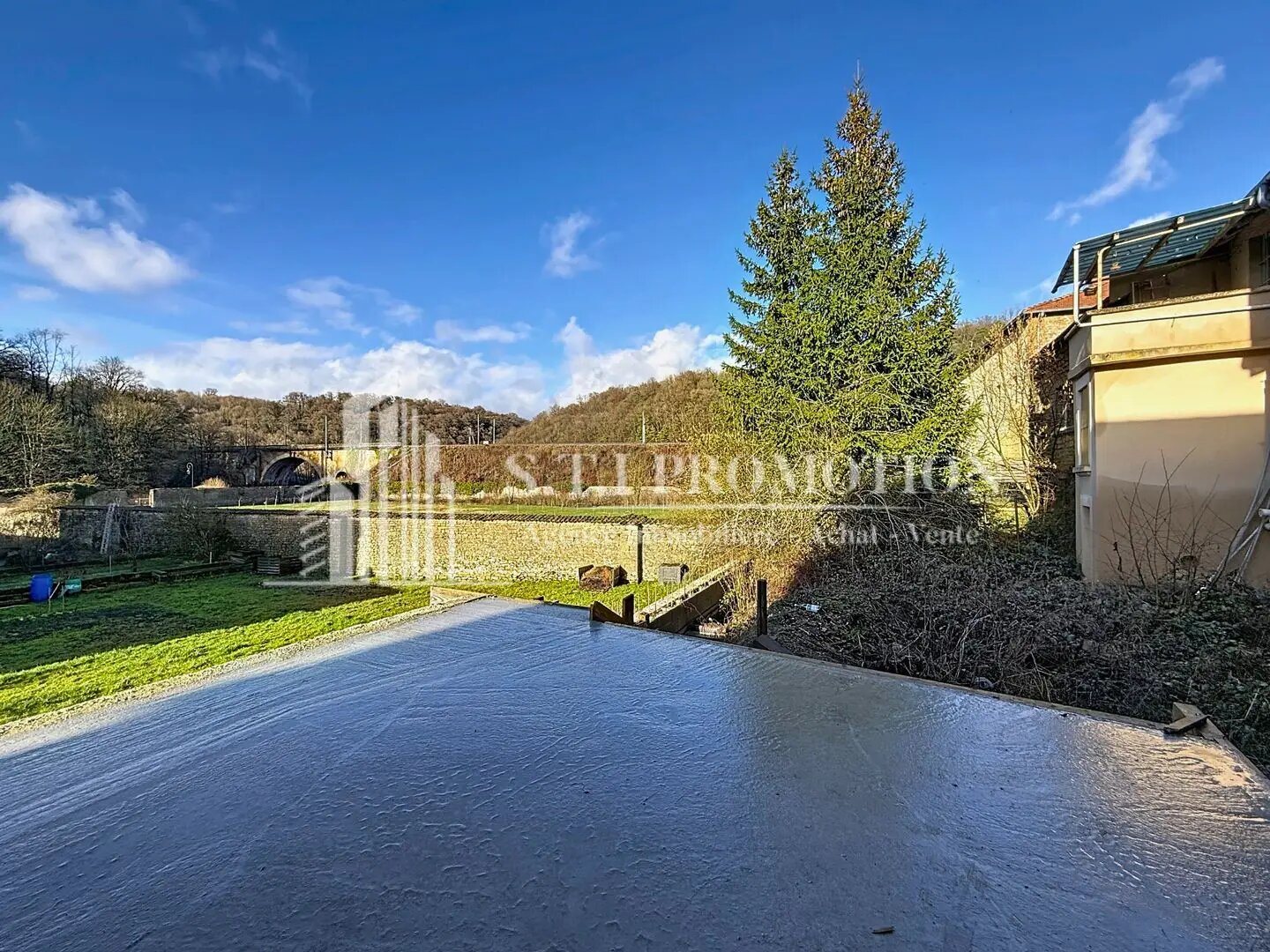 Maison à vendre, 200m², Cons-la-Grandville