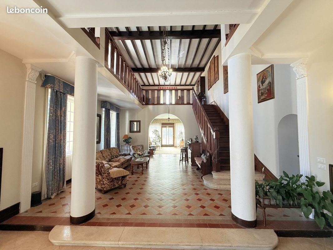 Maison à vendre, 515m², La Rochefoucauld
