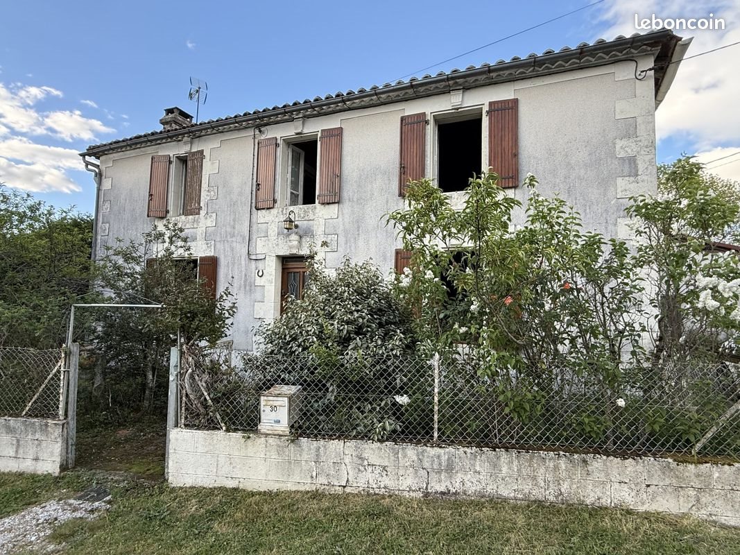 Maison à vendre, 93m², Ecuras