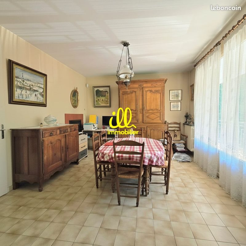 Maison à vendre, 170m², Charleville-Mézières