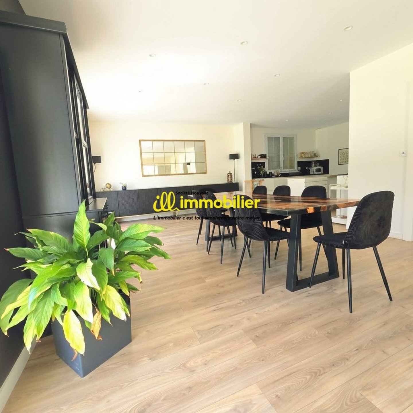 Maison à vendre, 263m², Charleville-Mézières