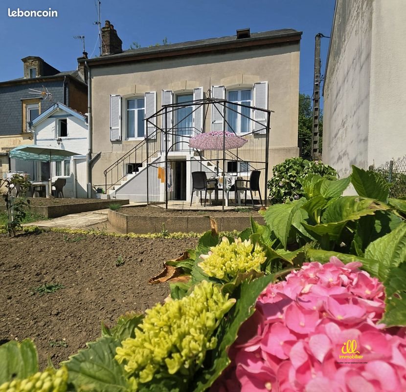 Maison à vendre, 93m², Charleville-Mézières