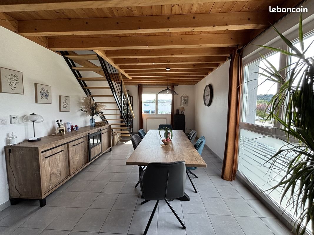 Appartement à louer, 93m², Mathay