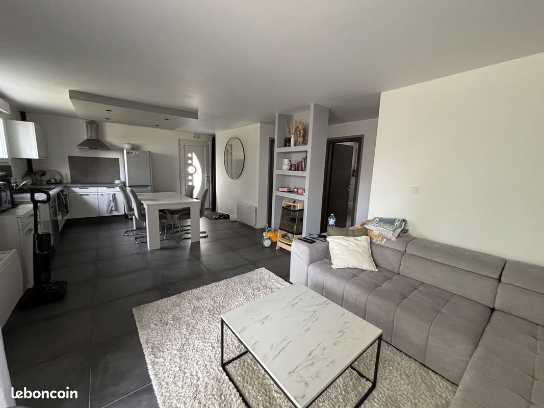 Appartement à louer, 65m², Exincourt