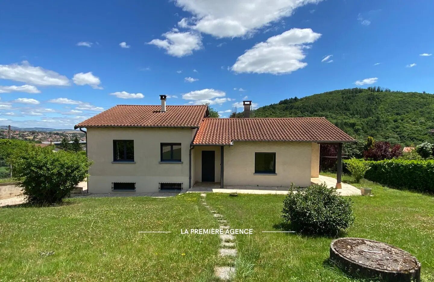 Maison à vendre, 122m², Saint-Forgeux