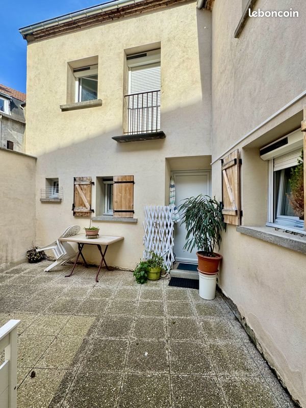 Appartement à vendre, 250m², Moulins