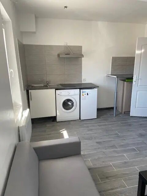 Appartement à louer, 19m², Marseille 15ème