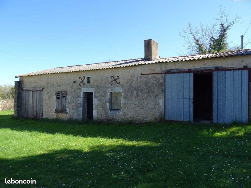 Maison à vendre, 80m², Leignes-sur-Fontaine