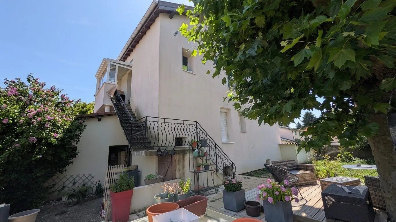 Maison à vendre, 101m², Mions